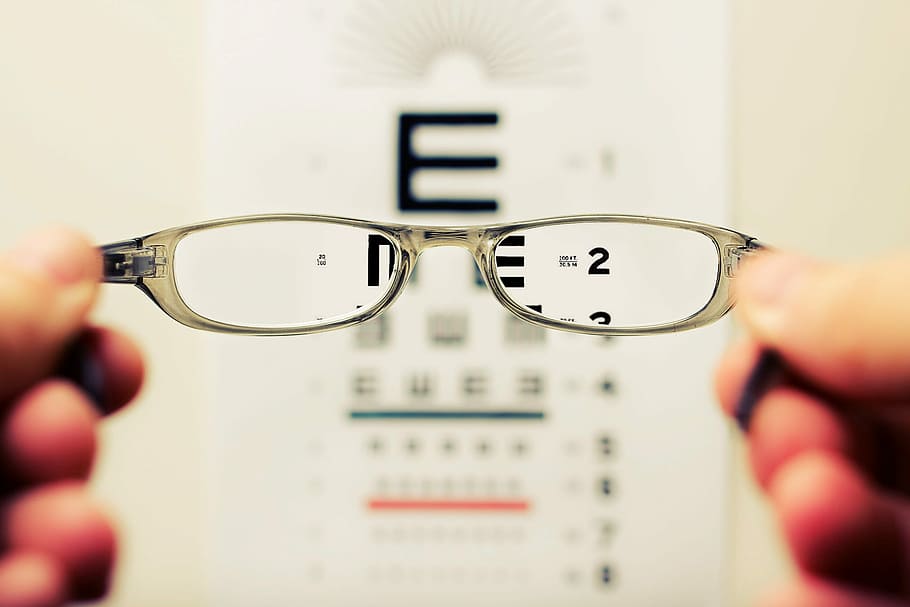 Unbeatable Prices and Quality Service: Make the Switch to My Eyelab for Your Next Eye Exam Appointment!